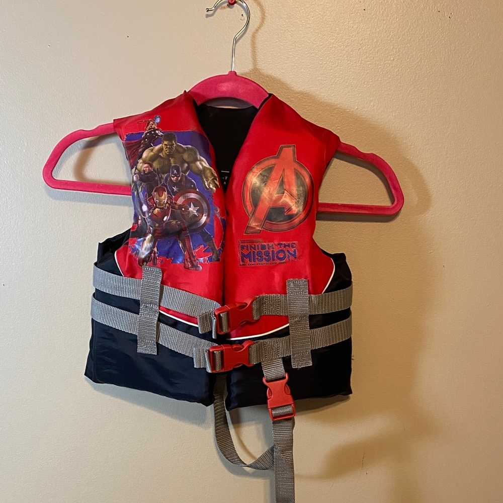 Avenger Kids Swim Vest - Red and Black